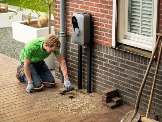 <span data-sheets-root="1">Zelf een laadpaal installeren en aansluiten op de meterkast?</span>